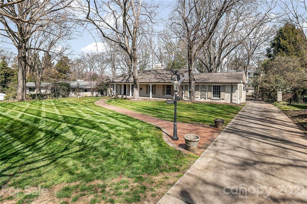 2631 Rothwood Drive Charlotte NC 28211