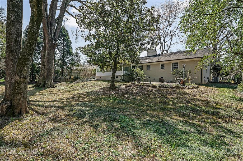 2631 Rothwood Drive Charlotte NC 28211