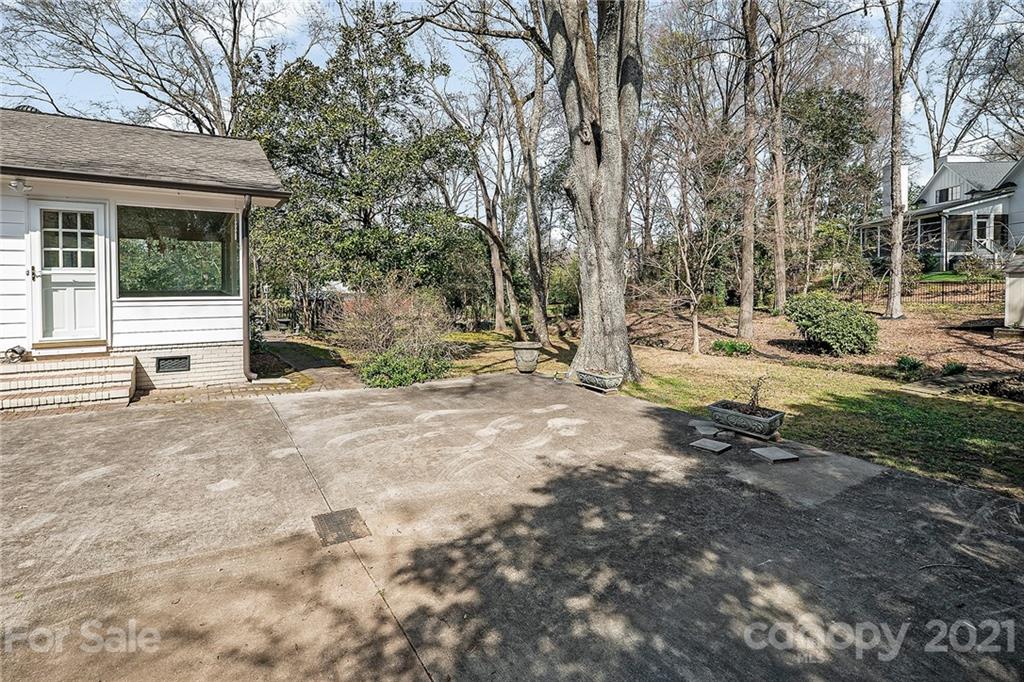 2631 Rothwood Drive Charlotte NC 28211