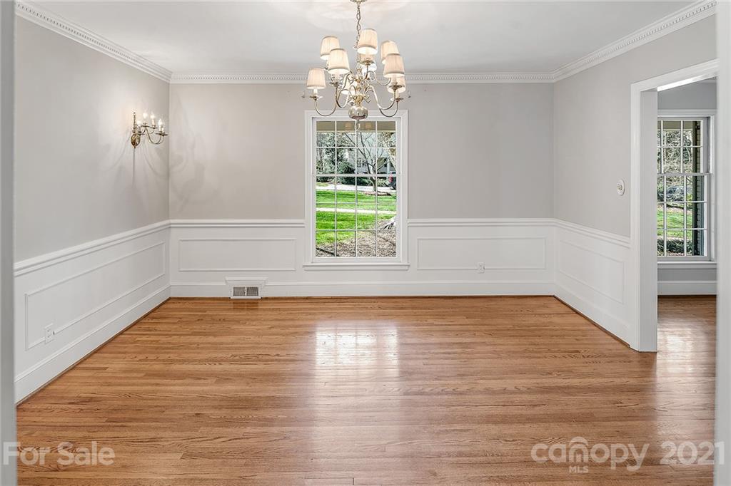 2631 Rothwood Drive Charlotte NC 28211