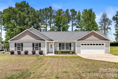3200 Silver Fox Circle Lancaster SC 29720