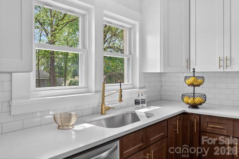2280 Darwick Road Winston Salem NC 27127