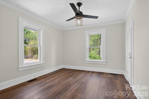 2280 Darwick Road Winston Salem NC 27127