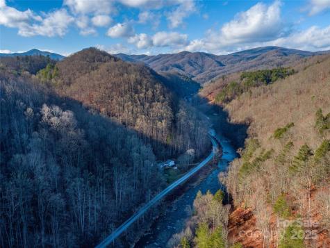 12982 Us Highway 19w Burnsville NC 28714