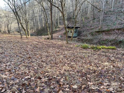 12982 Us Highway 19w Burnsville NC 28714