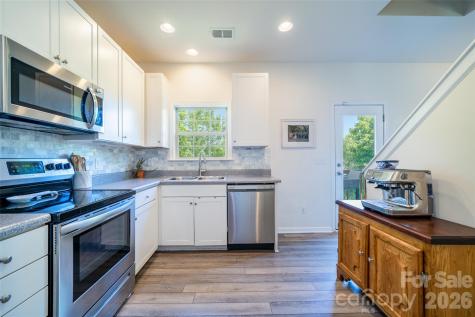 151 Cardwell Lane Fletcher NC 28732