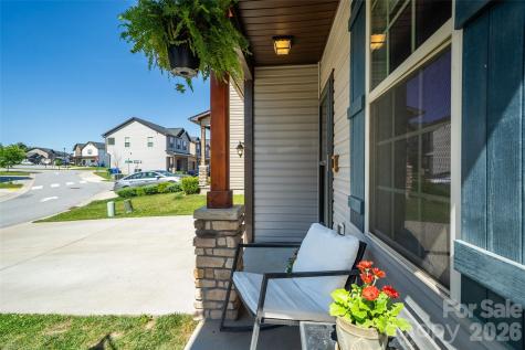 151 Cardwell Lane Fletcher NC 28732