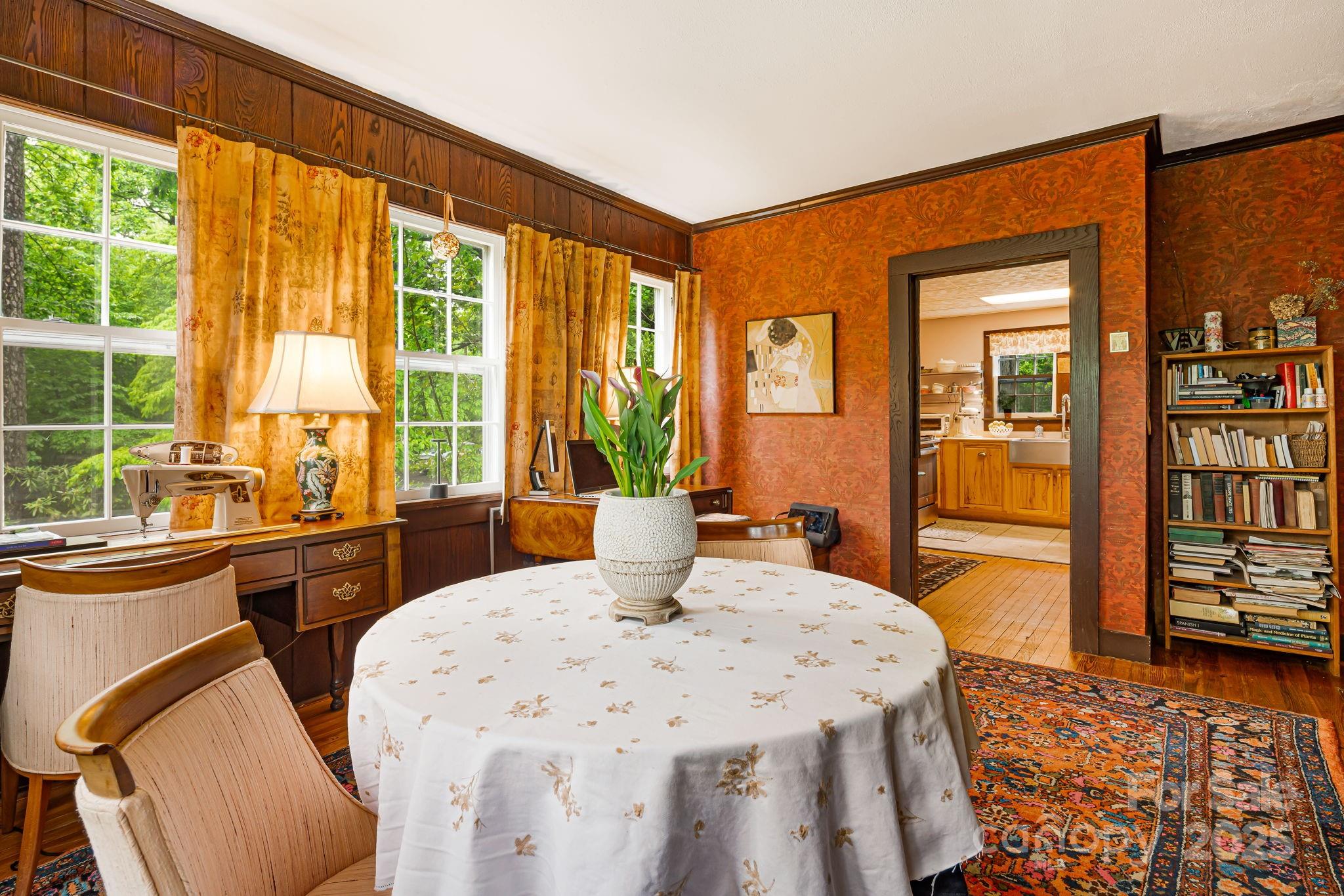 1186 Old Us 70 Highway Black Mountain NC 28711