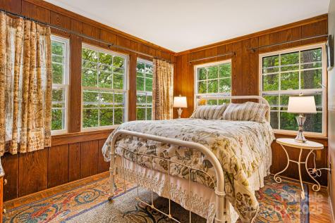 1186 Old Us 70 Highway Black Mountain NC 28711