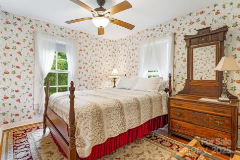 1186 Old Us 70 Highway Black Mountain NC 28711