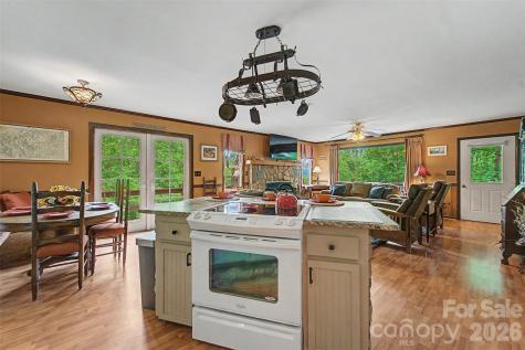 1413 Kitchens Branch Road Sylva NC 28779