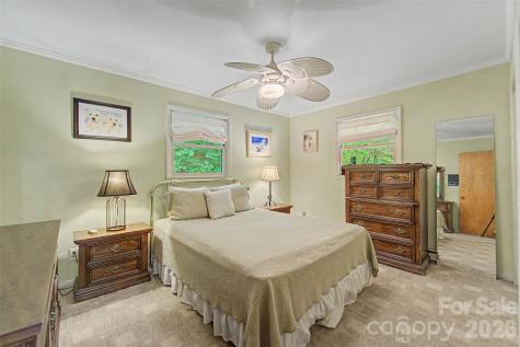 1413 Kitchens Branch Road Sylva NC 28779