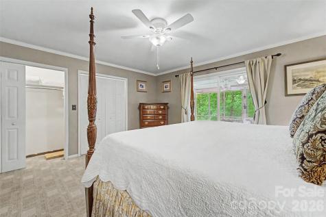 1413 Kitchens Branch Road Sylva NC 28779