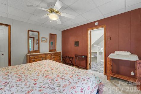 1413 Kitchens Branch Road Sylva NC 28779
