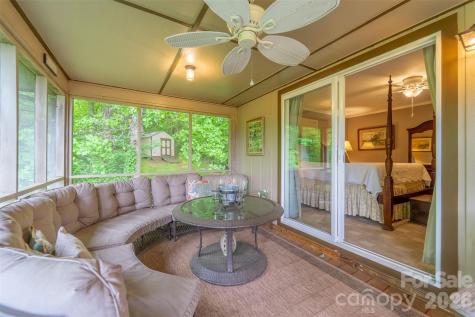 1413 Kitchens Branch Road Sylva NC 28779