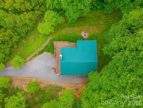 1413 Kitchens Branch Road Sylva NC 28779