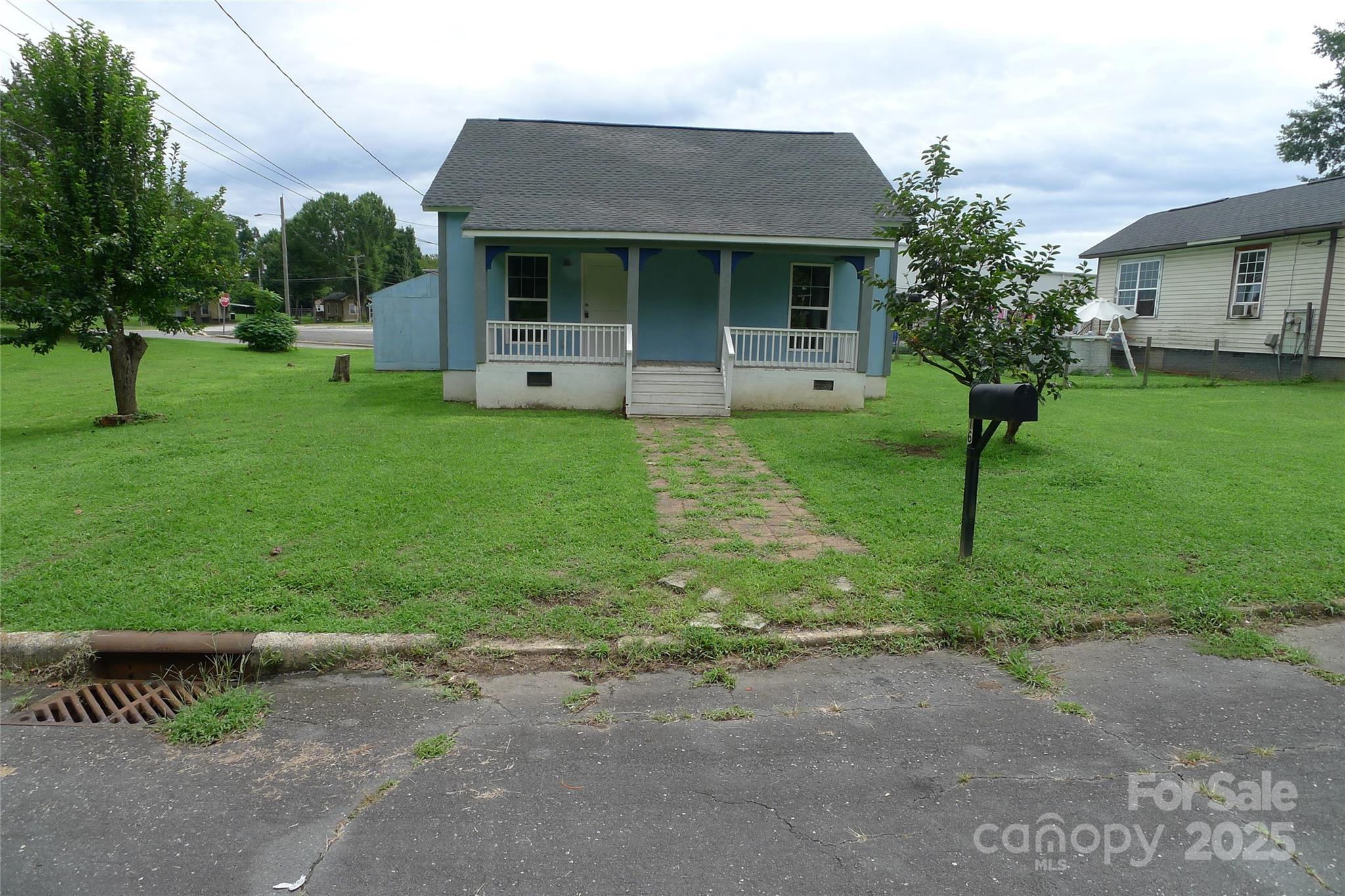 816 Olympia Street Lexington NC 27295