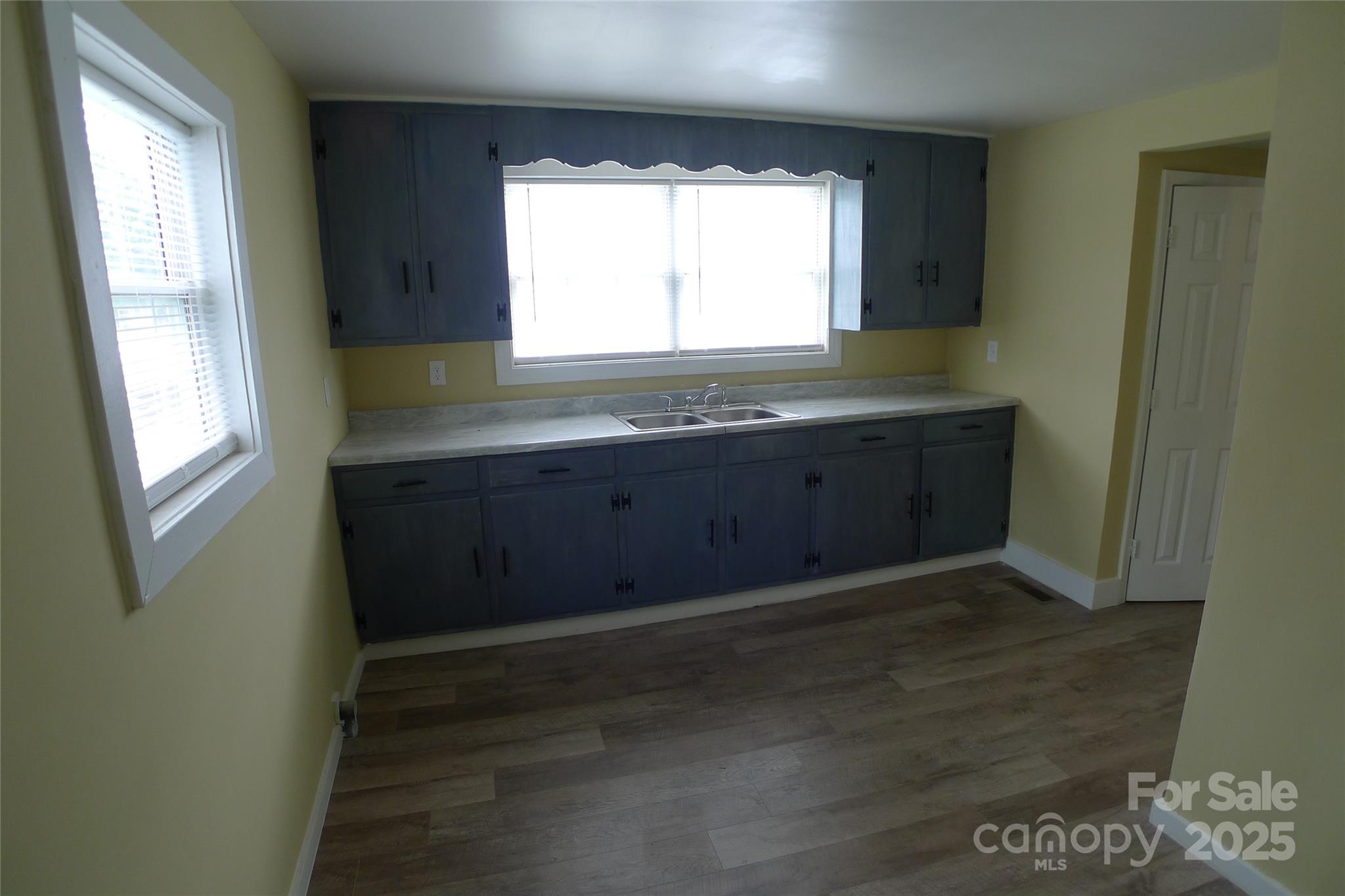 816 Olympia Street Lexington NC 27295
