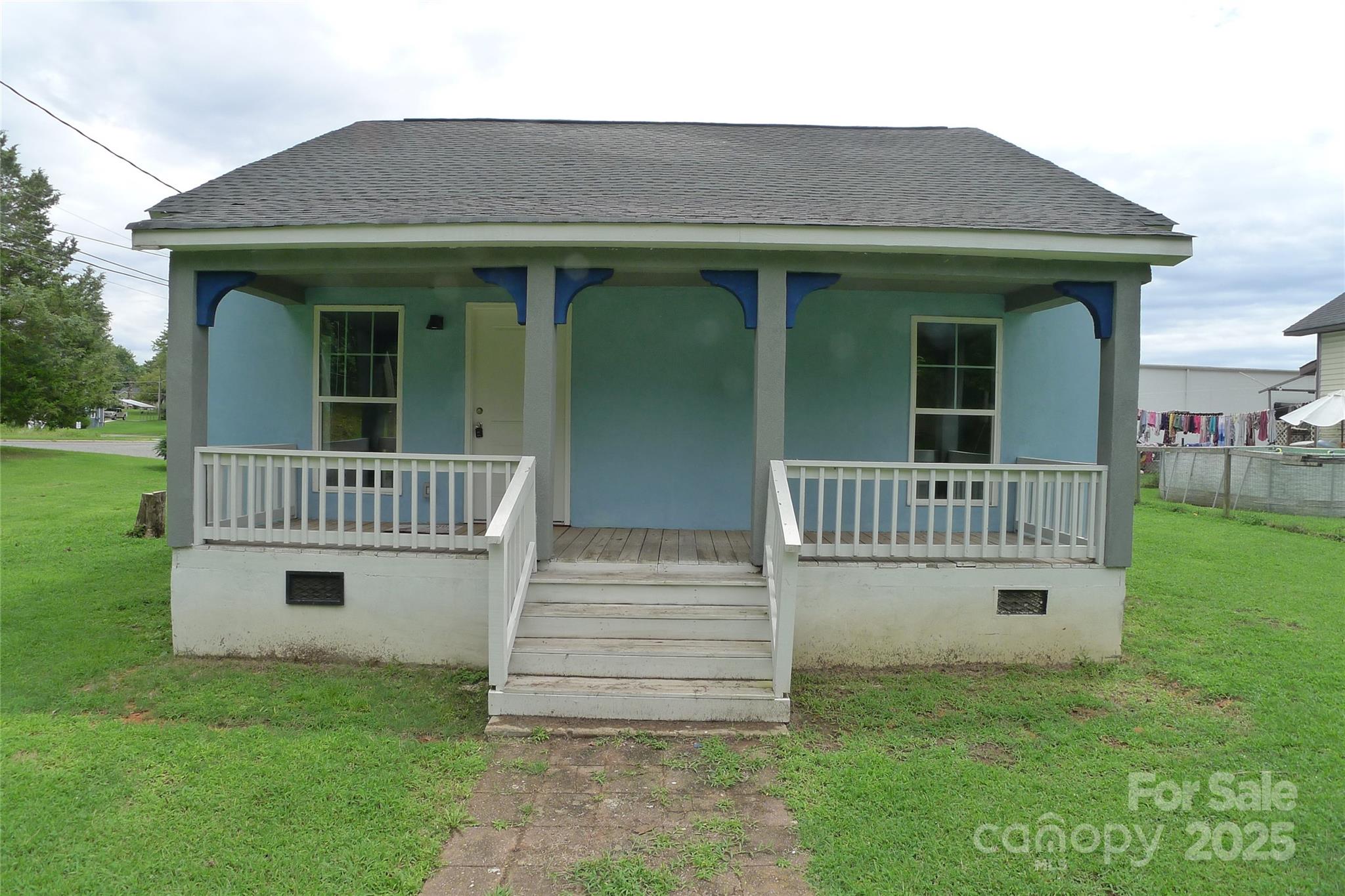 816 Olympia Street Lexington NC 27295