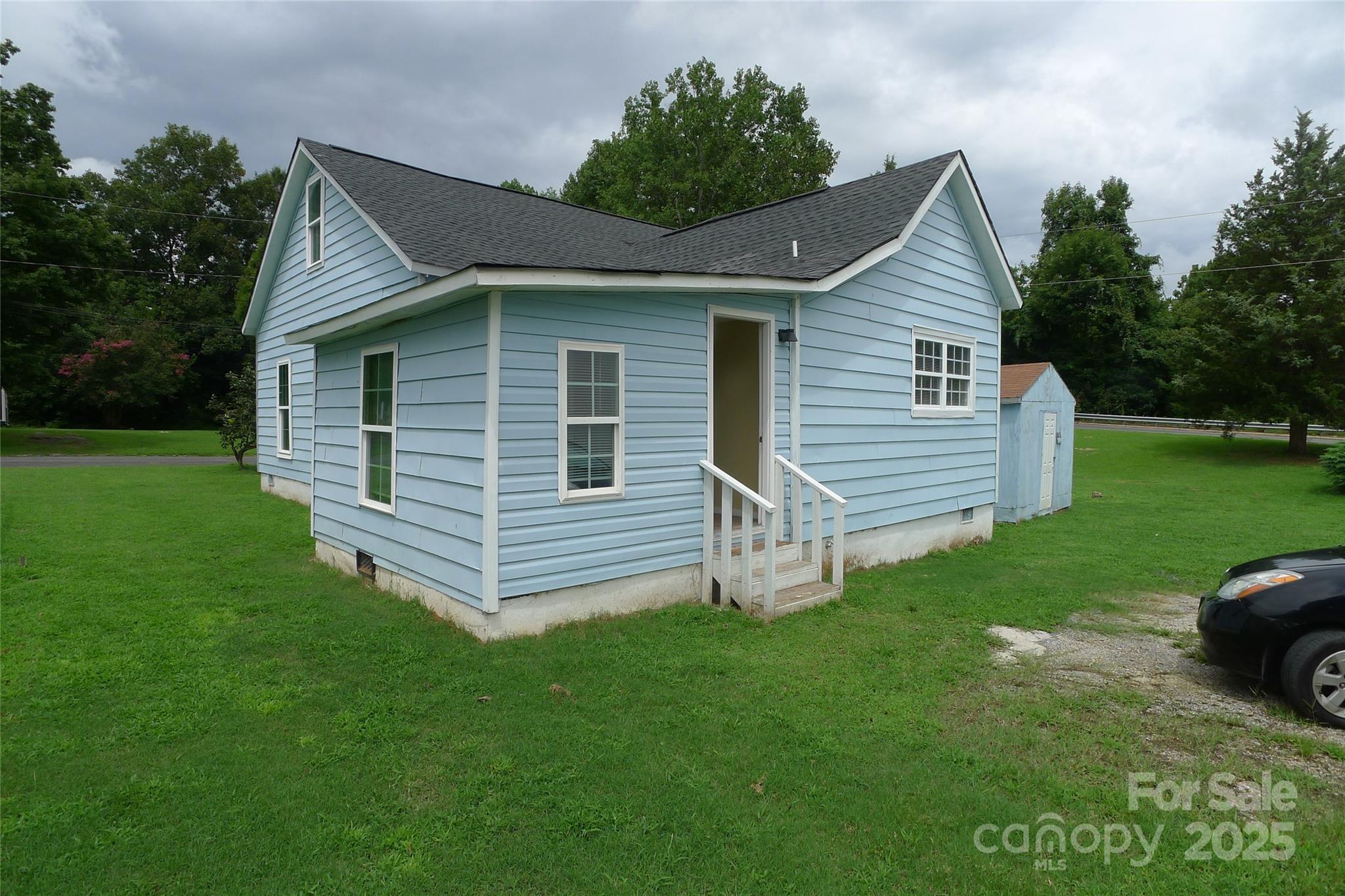 816 Olympia Street Lexington NC 27295