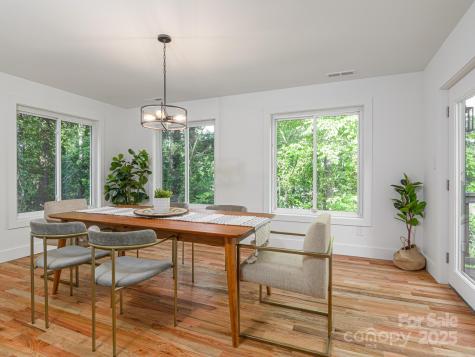 23 Leisure Mountain Road Asheville NC 28804