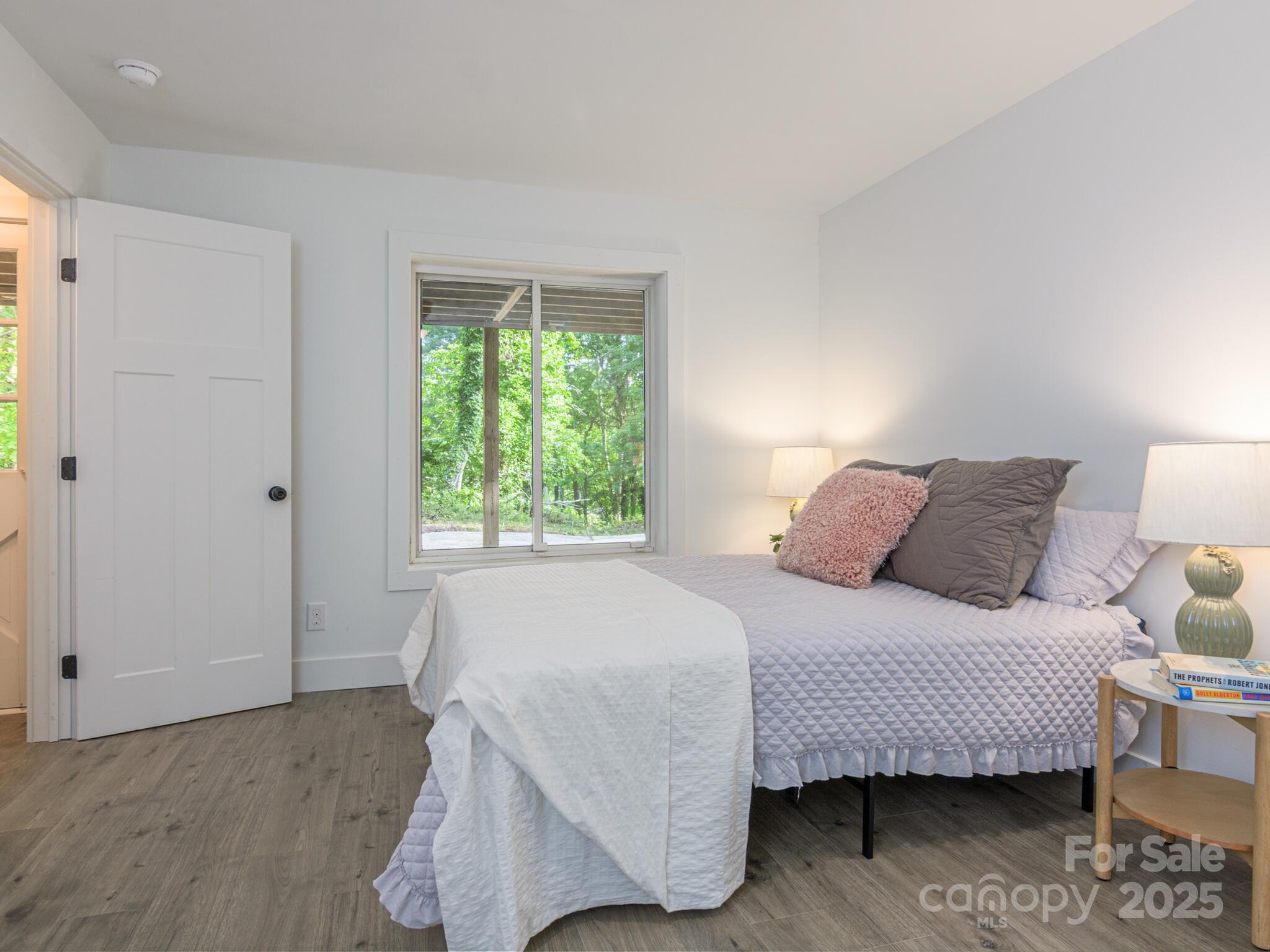 23 Leisure Mountain Road Asheville NC 28804