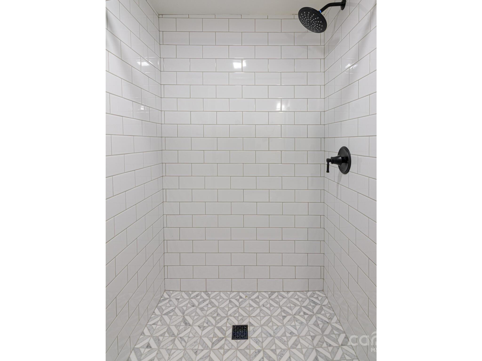 23 Leisure Mountain Road Asheville NC 28804