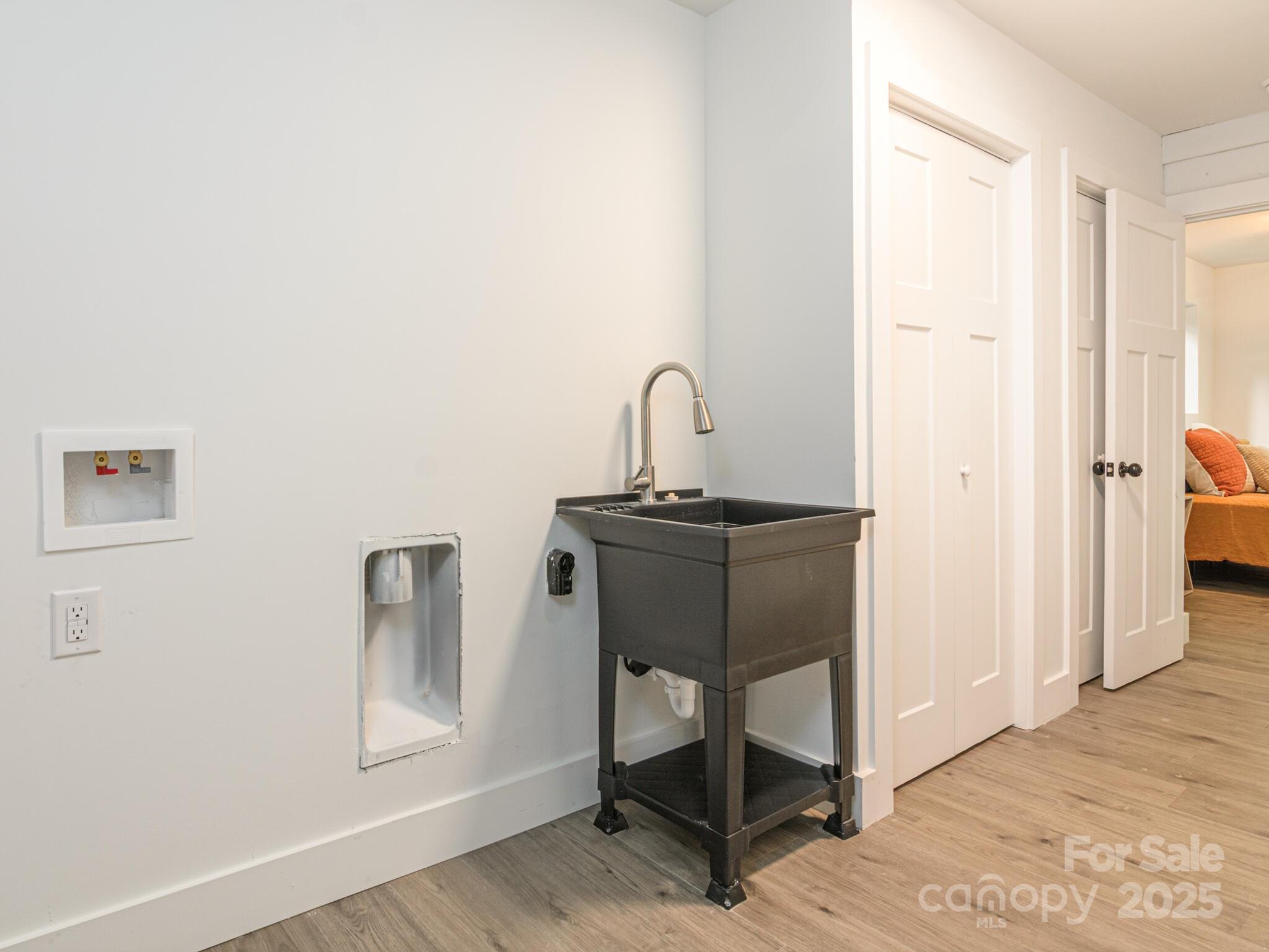 23 Leisure Mountain Road Asheville NC 28804