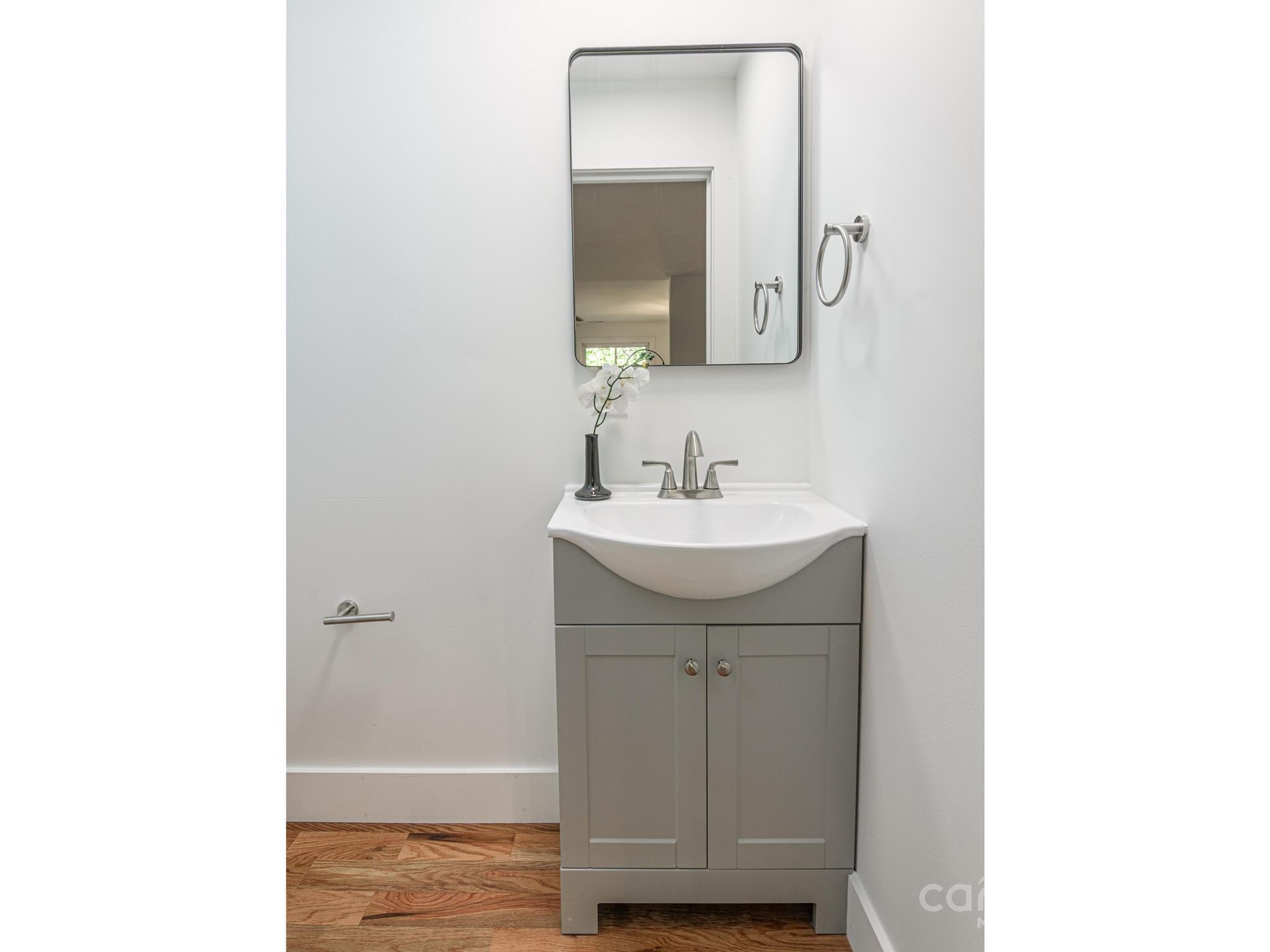 23 Leisure Mountain Road Asheville NC 28804