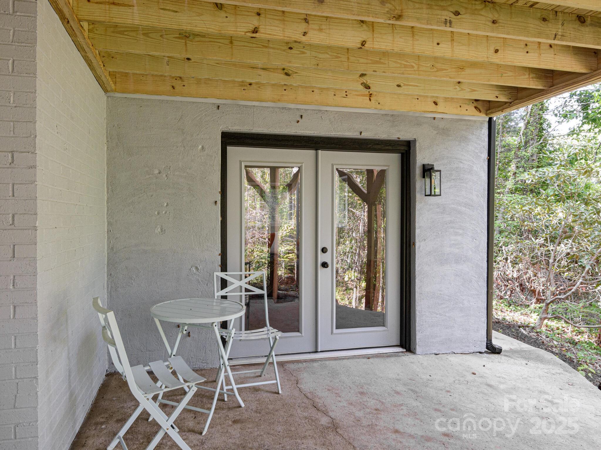 23 Leisure Mountain Road Asheville NC 28804