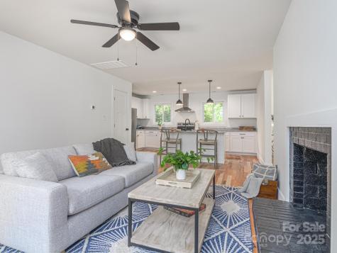 23 Leisure Mountain Road Asheville NC 28804