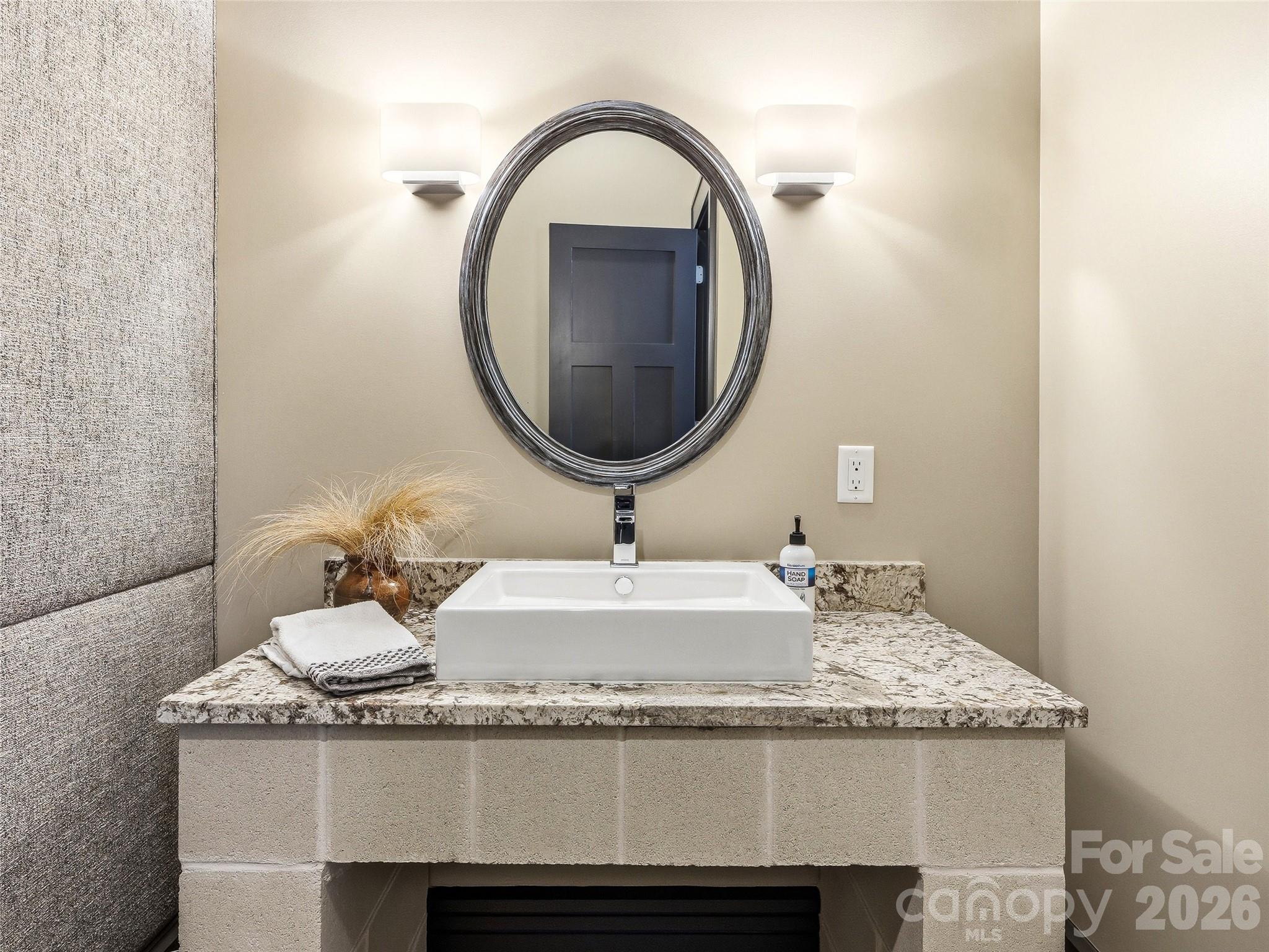 41 Cumberland Circle Asheville NC 28801