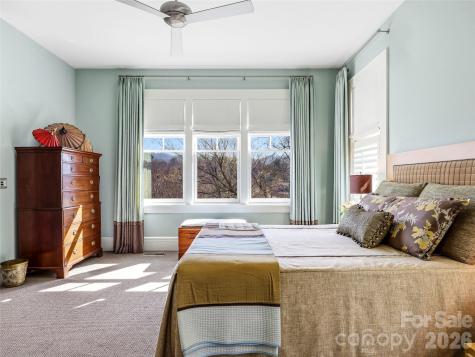 41 Cumberland Circle Asheville NC 28801