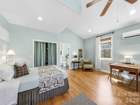41 Cumberland Circle Asheville NC 28801