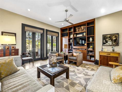 41 Cumberland Circle Asheville NC 28801