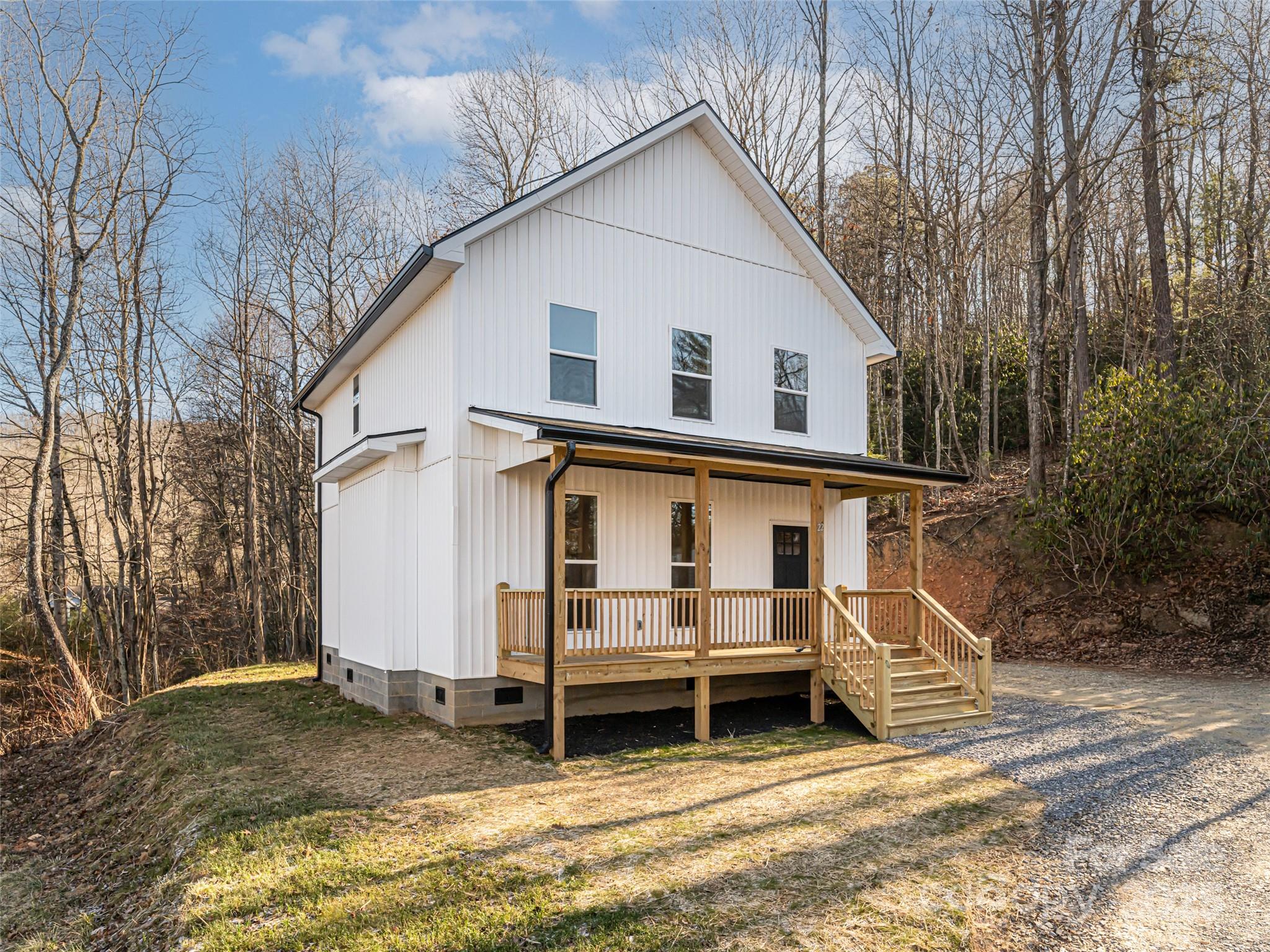 22 Border Street Black Mountain NC 28711