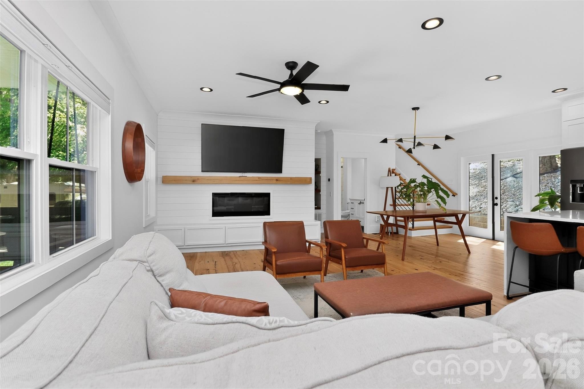 5026 Buckingham Drive Charlotte NC 28209