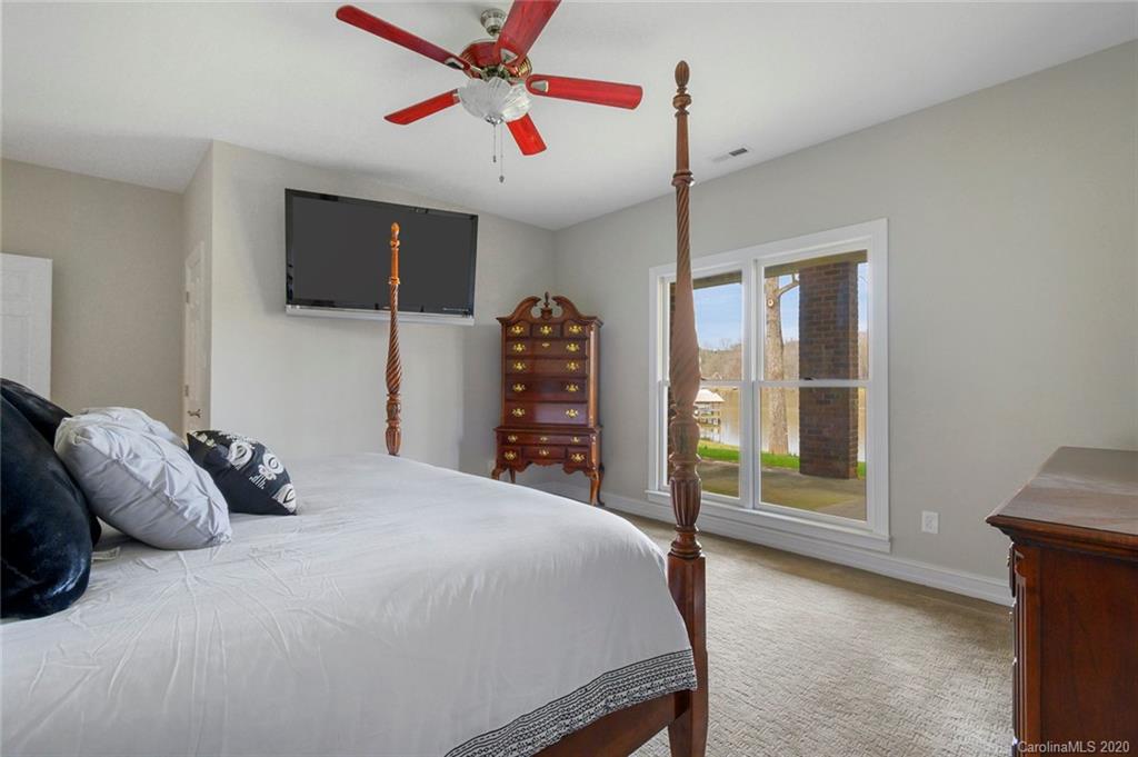 9332 Windygap Road Charlotte NC 28278