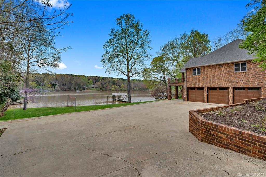9332 Windygap Road Charlotte NC 28278
