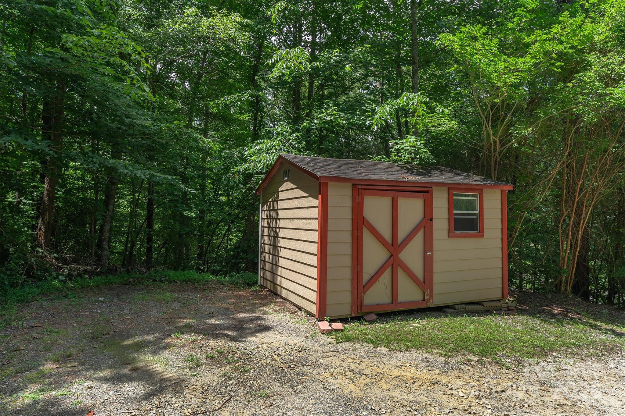 303 Barnardsville Highway Weaverville NC 28787