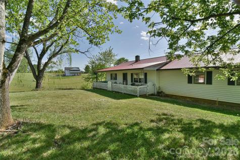 16 Rocking Chair Lane Leicester NC 28748