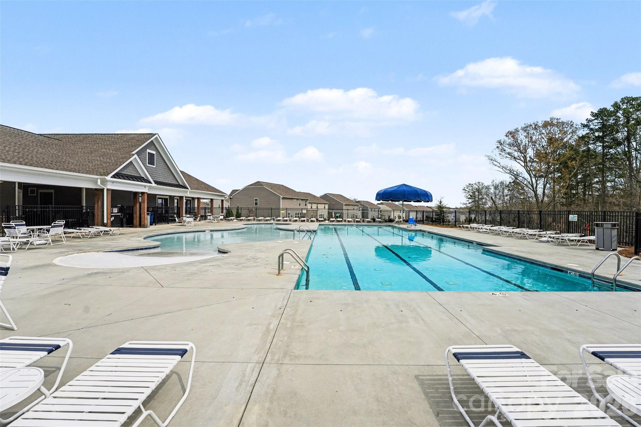 210 Eden Avenue Mooresville NC 28115