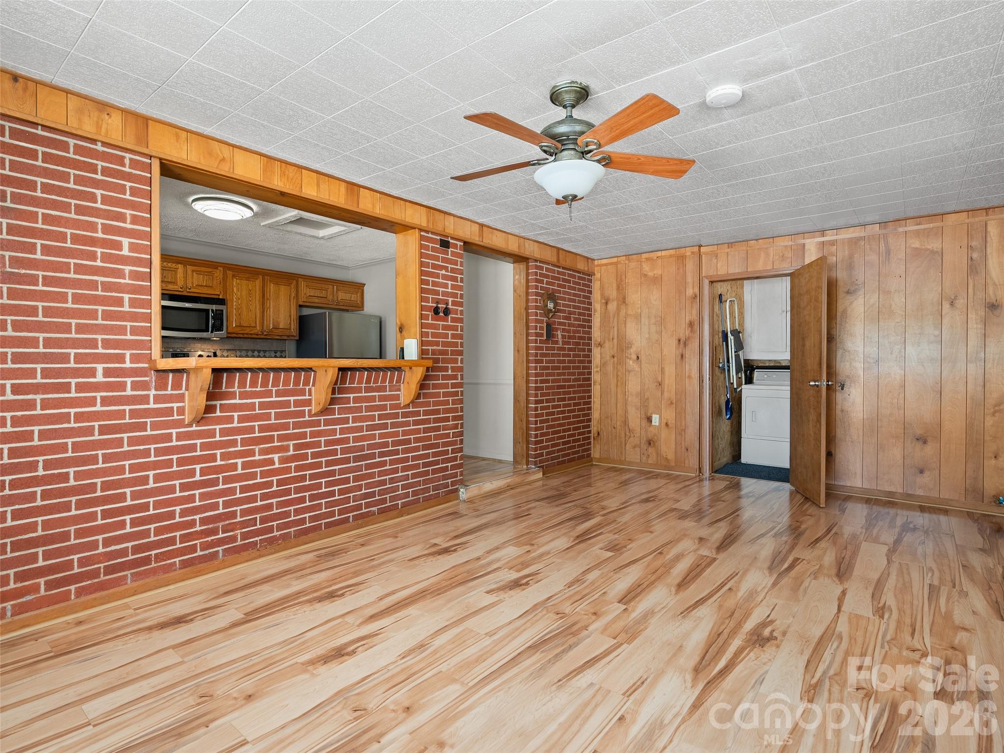 17 W Farley Street Waynesville NC 28786