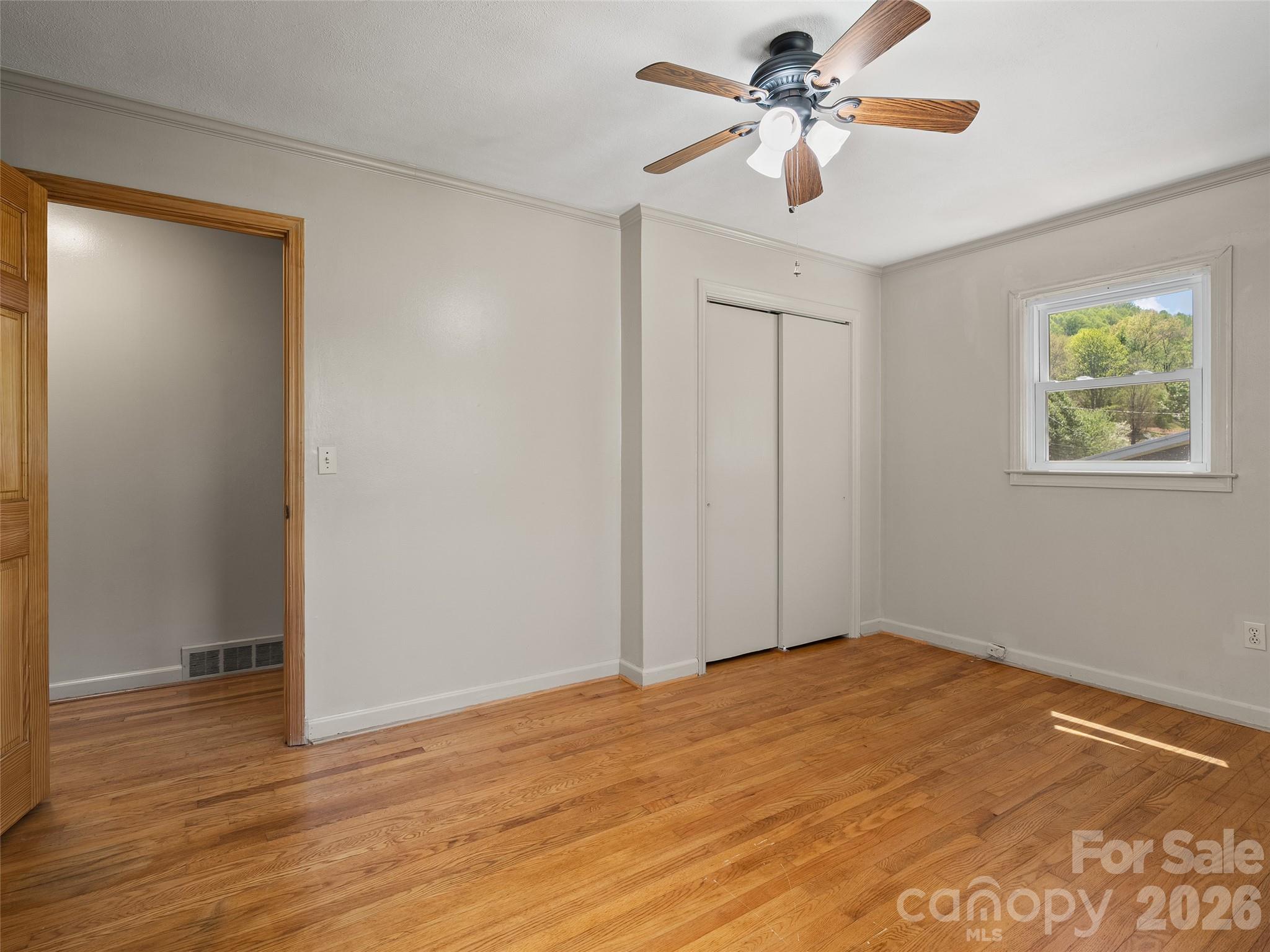 17 W Farley Street Waynesville NC 28786