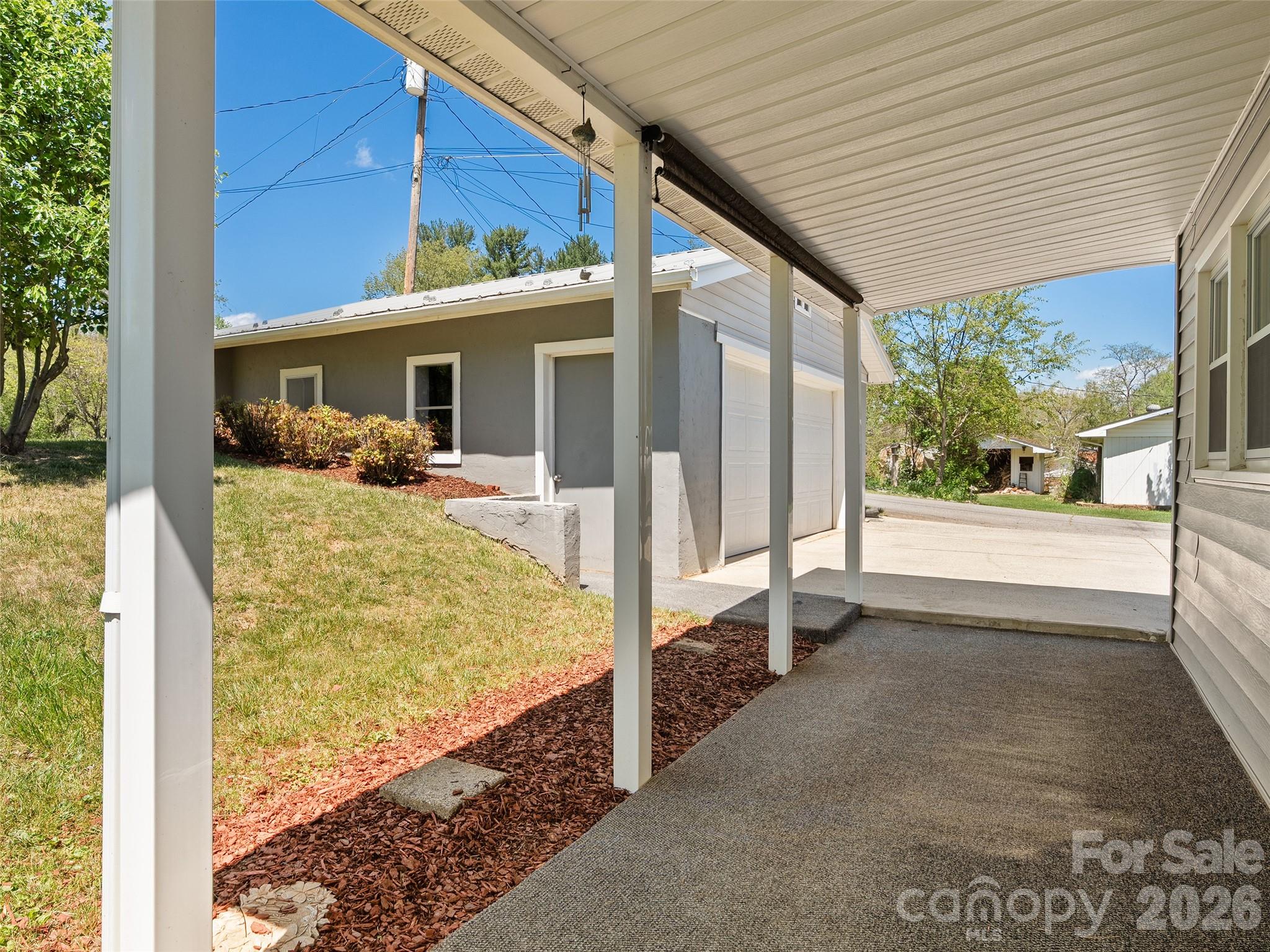 17 W Farley Street Waynesville NC 28786