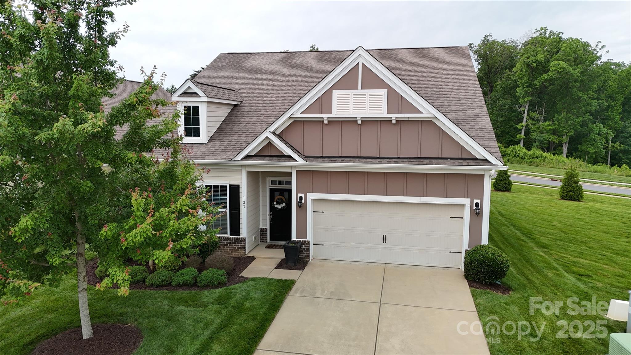 123 Hanks Bluff Drive Mooresville NC 28117
