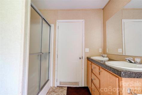 136 Foxhill Drive Shelby NC 28150
