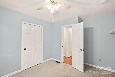 23 Ballantree Drive Asheville NC 28803