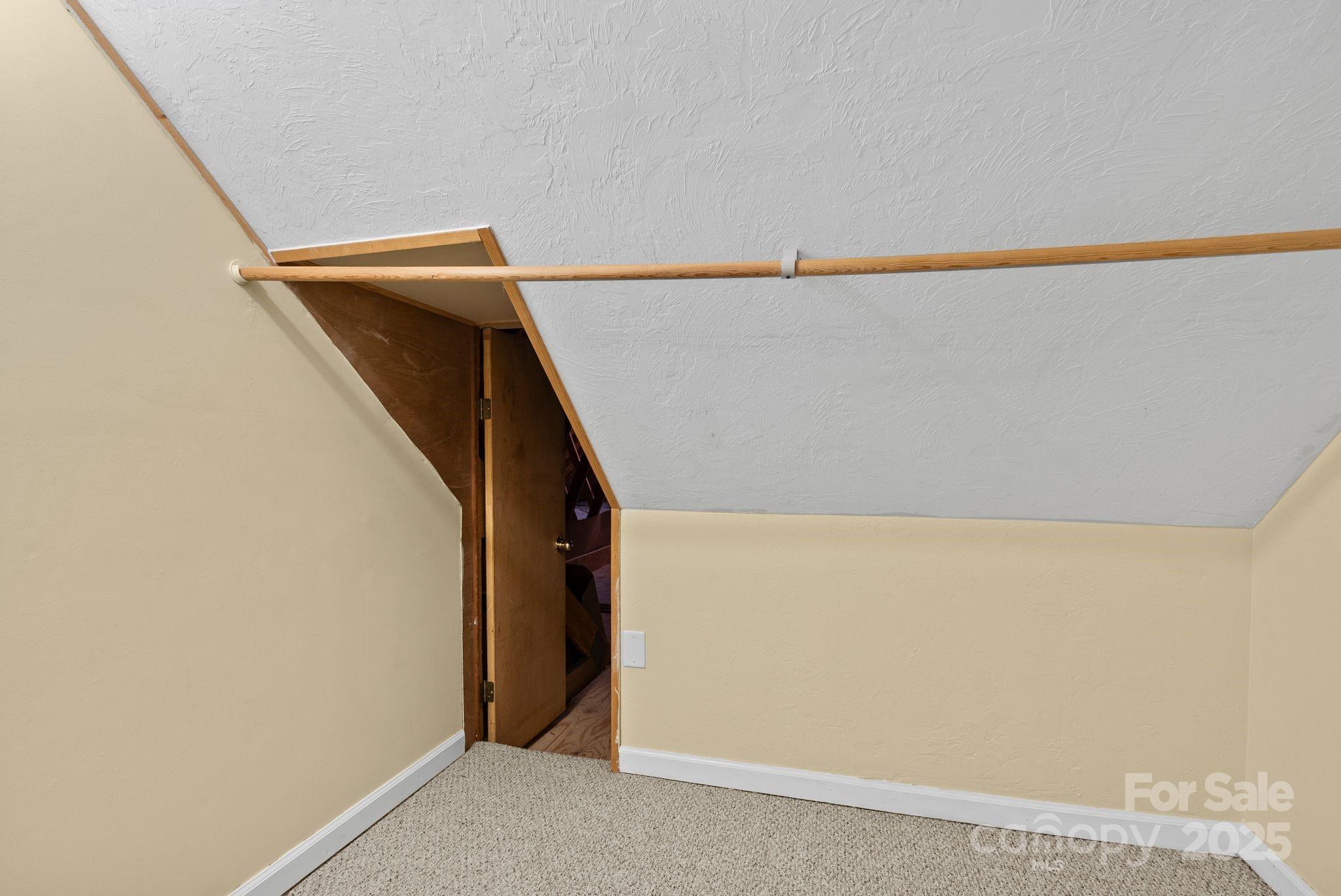 23 Ballantree Drive Asheville NC 28803