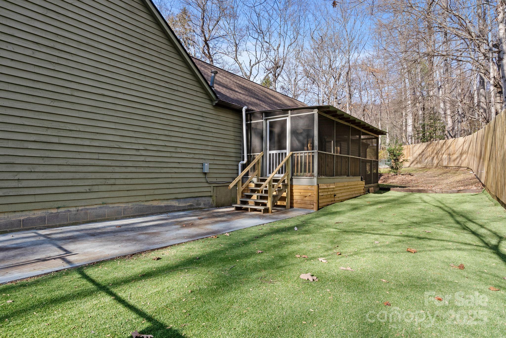 23 Ballantree Drive Asheville NC 28803